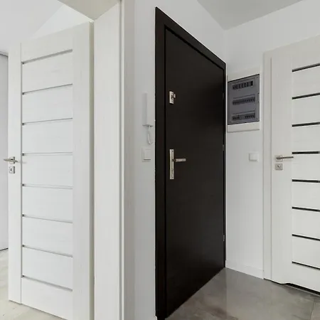 Klimatyzowane Z Parkingiem, Tarasem Lub Balkonem By Renters *